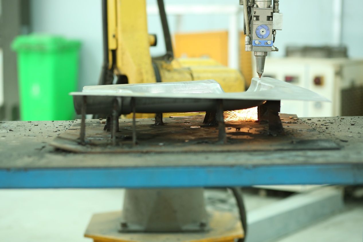 Sistem Penyampaian Automatik Debabrother Mencapai Penyampaian Cekap dan Ketepatan