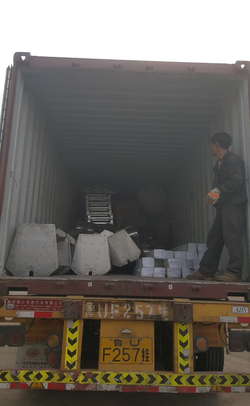 Kemas Kini Eksport Baharu: Semua Peralatan untuk Projek Ladang Babi Nigeria Deba Brothers Dikemas dan Sedia untuk Memuatkan Kontena
